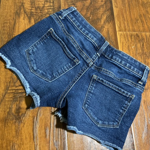 Girl’s Size 8 Summer Cutoff Shorts SO Brand With Sequin Star Print - Picture 4 of 6
