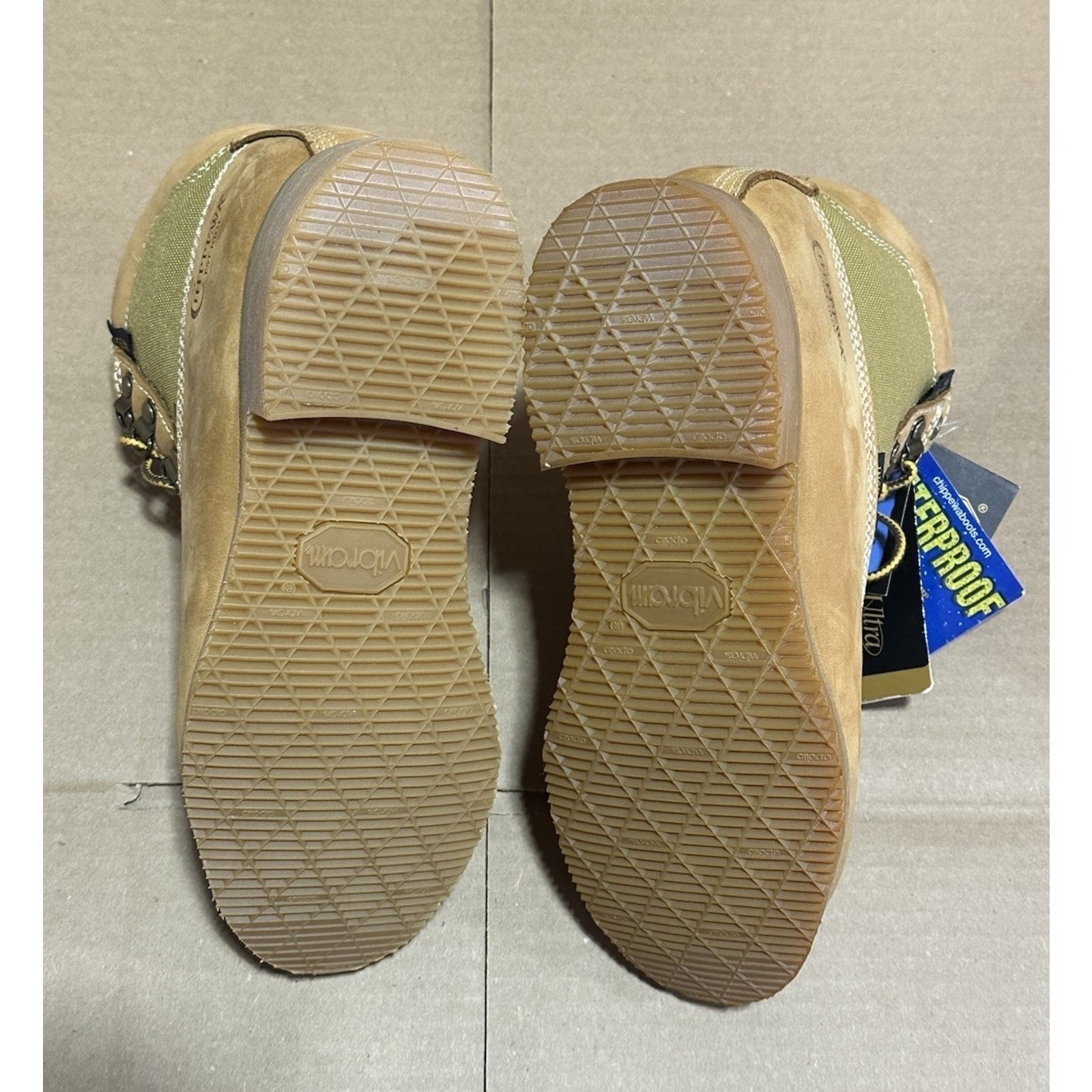 Chippewa Gold 24513 Leather Boots 6" Insulated Soft Toe Work Boot Sz 8W Seamless