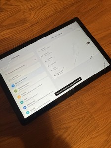 Lenovo Tab M10 TB328FU 10,1 Zoll 64GB 4GB Ram ‎Grau Display Sprung