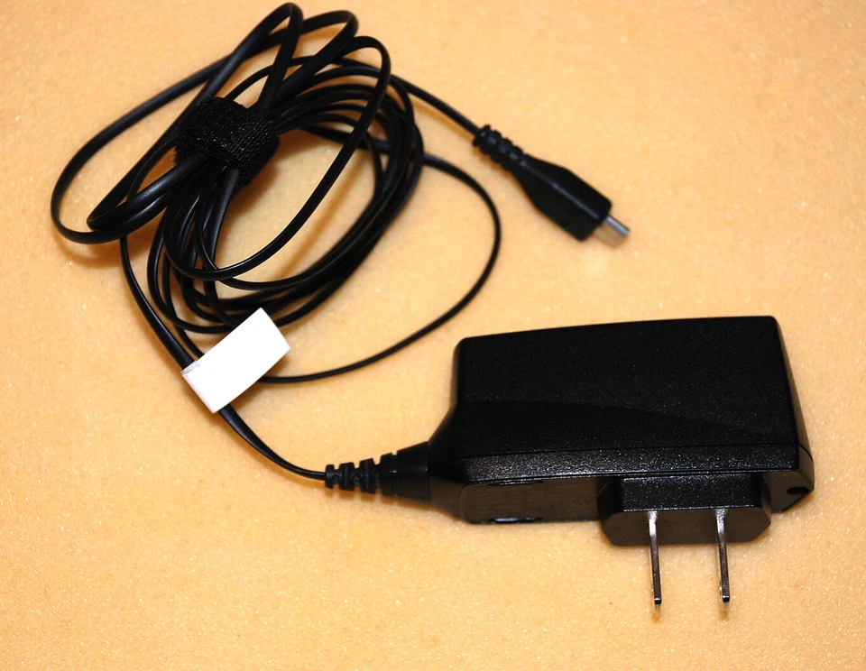 Cargador adaptador de fuente de alimentación NOKIA AC 6U ITE 100-250V negro Foto 4 de 4