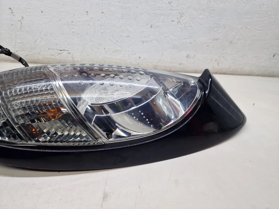 Luz trasera derecha mitsubishi i-miev 2015 1146386r vlu26939 Foto 3 de 4