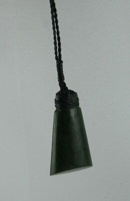 Maori Jade Carving aus Neuseeland  ADZE   TOKI