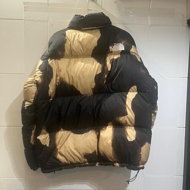 ジャケット・アウター Supreme Bleached Denim Print Nuptse XL Supreme The North Face Bleached Denim Print Nuptse Jacket