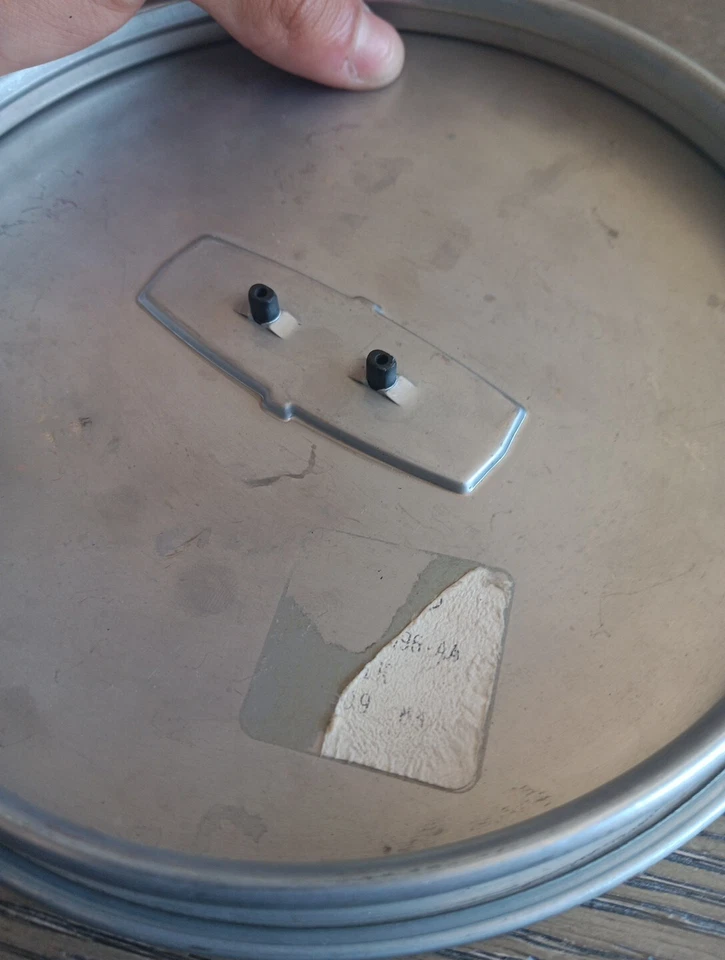 Tapa central Lincoln Continental 1988-1997 parte # E80C-1A096-AA 02 Foto 3 de 3