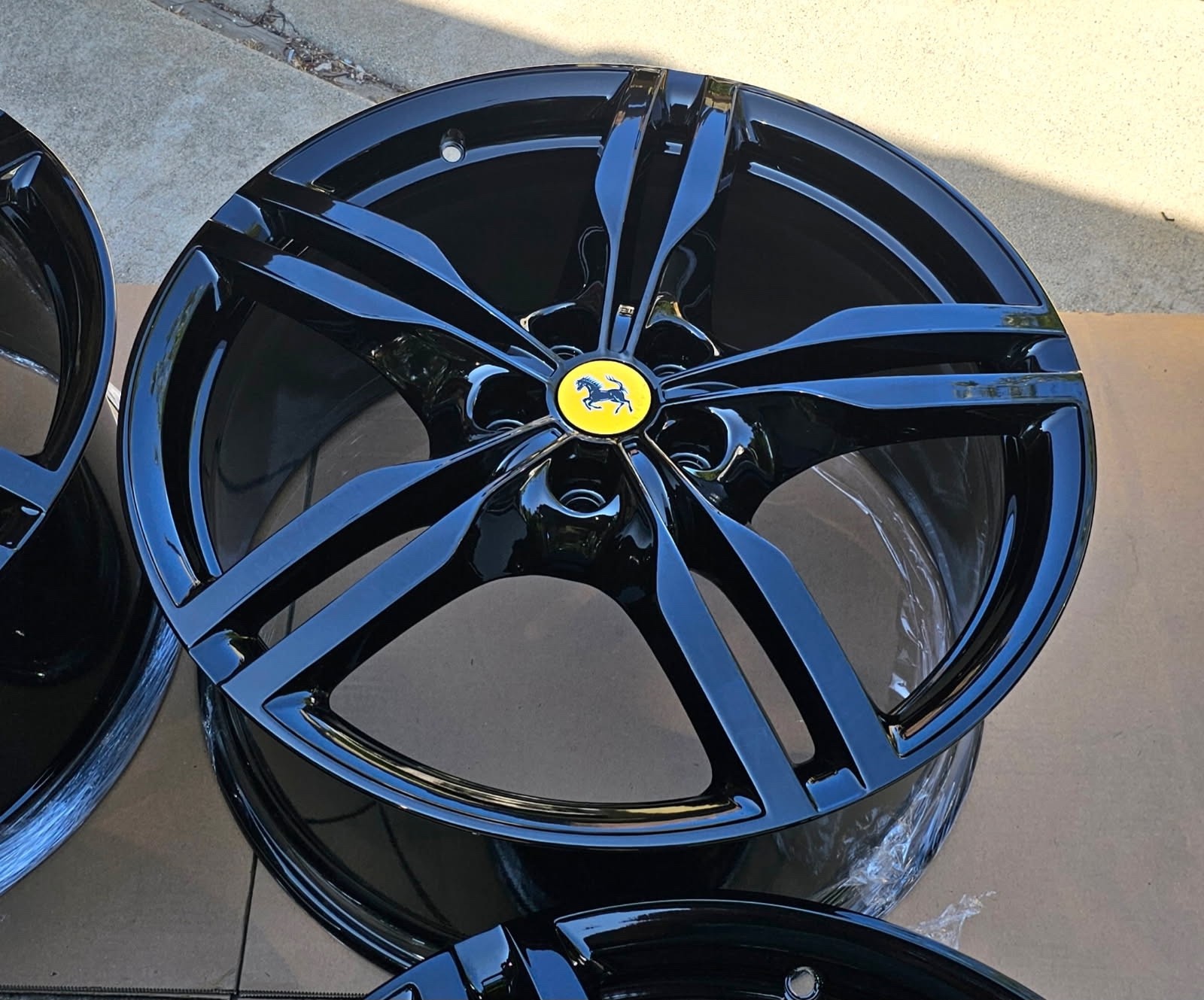 20 NEWLY BLACKED FERRARI PORTOFINO CALIFORNIA OEM FACTORY ORIGINAL FORGED WHEELS