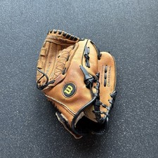 Wilson Pro 450 Youth Baseball Glove 11" Right Hand Thrower Brown Leather A0450
