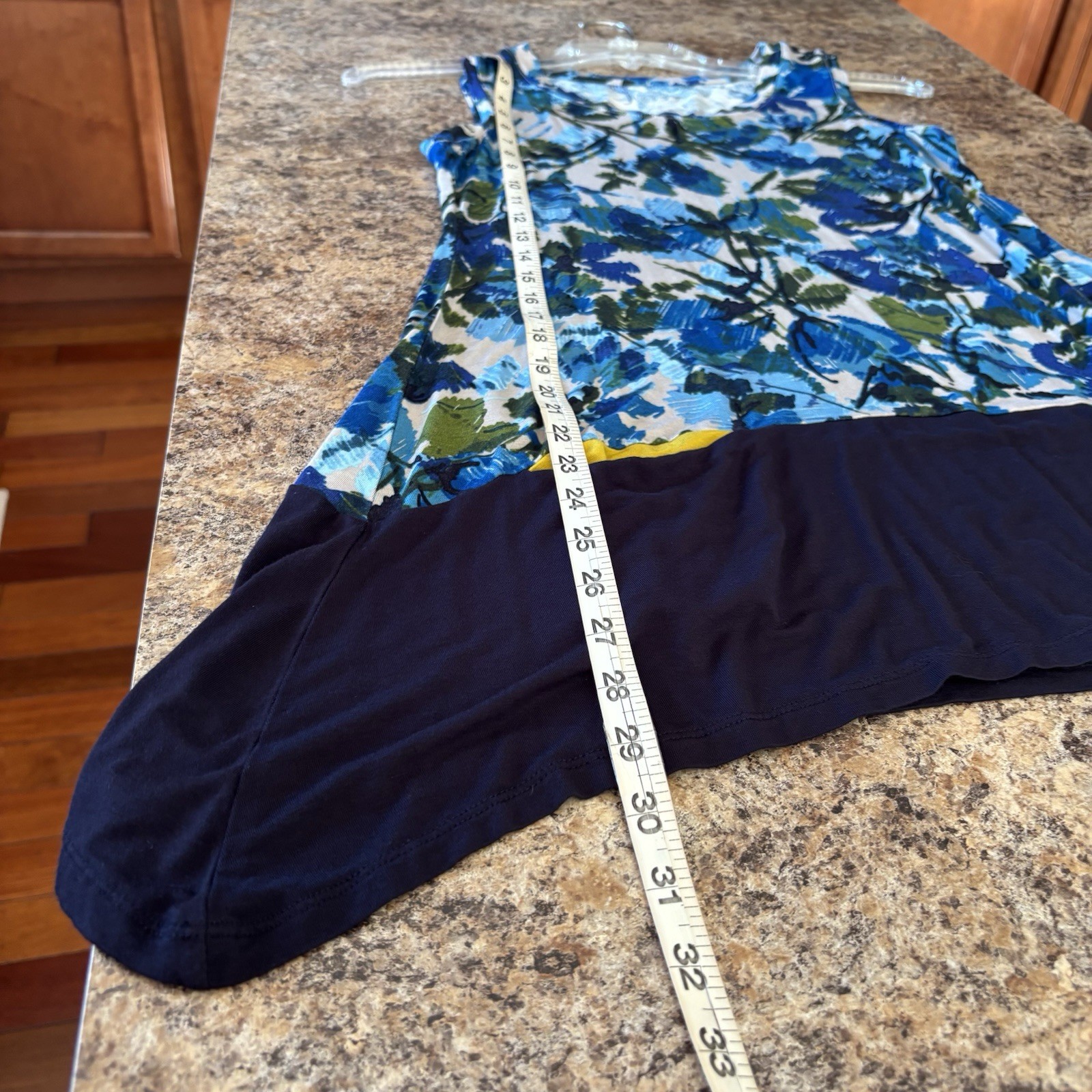 Logo by Lori Goldstein Sz S Blue Floral Sleeveless Pockets Tunic Rayon Top