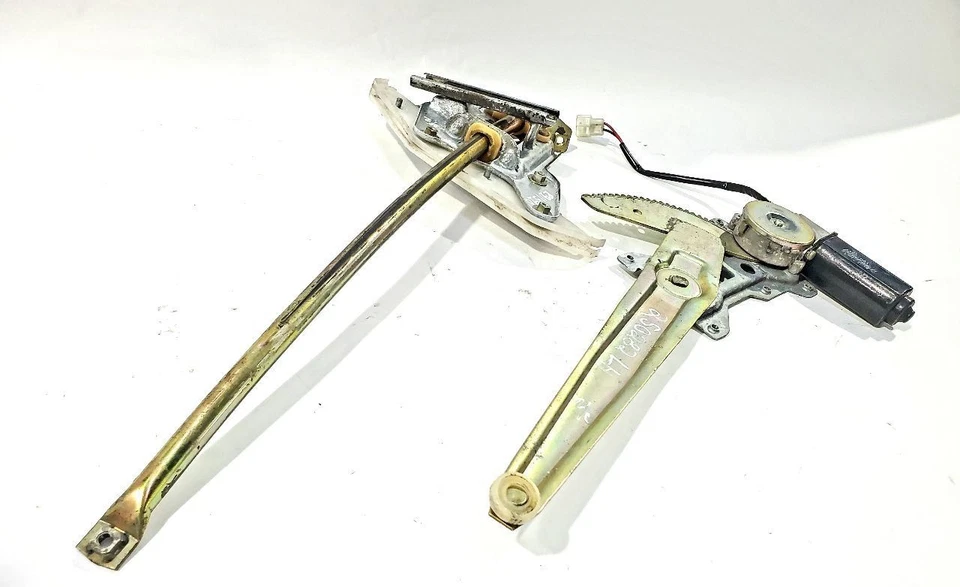 89 Conquest Chrysler 1985 fabricante de equipos originales regulador de ventana de puerta izquierda con rodillo de poste guía Foto 2 de 4