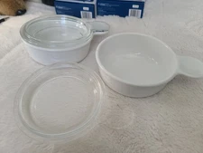 2 x Vintage Corning Ware White Grab It Bowls P150B 2 x Pyrex Lids P150C
