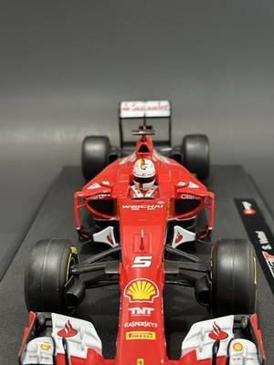 2015 Bburago 1/18 Ferrari SF15T Sebastian Vettel Rare 1:18 Scale