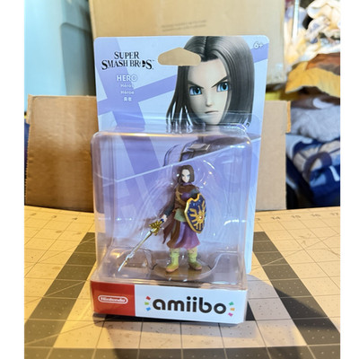 Nintendo amiibo Hero Figure Super Smash Bros. Ultimate amiibo