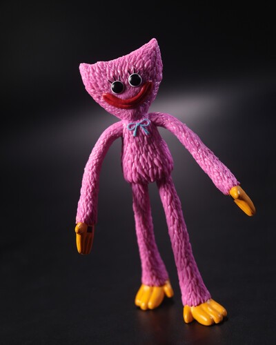 McFarlane Toys - Poppy Playtime - Kissy Missy 4.5