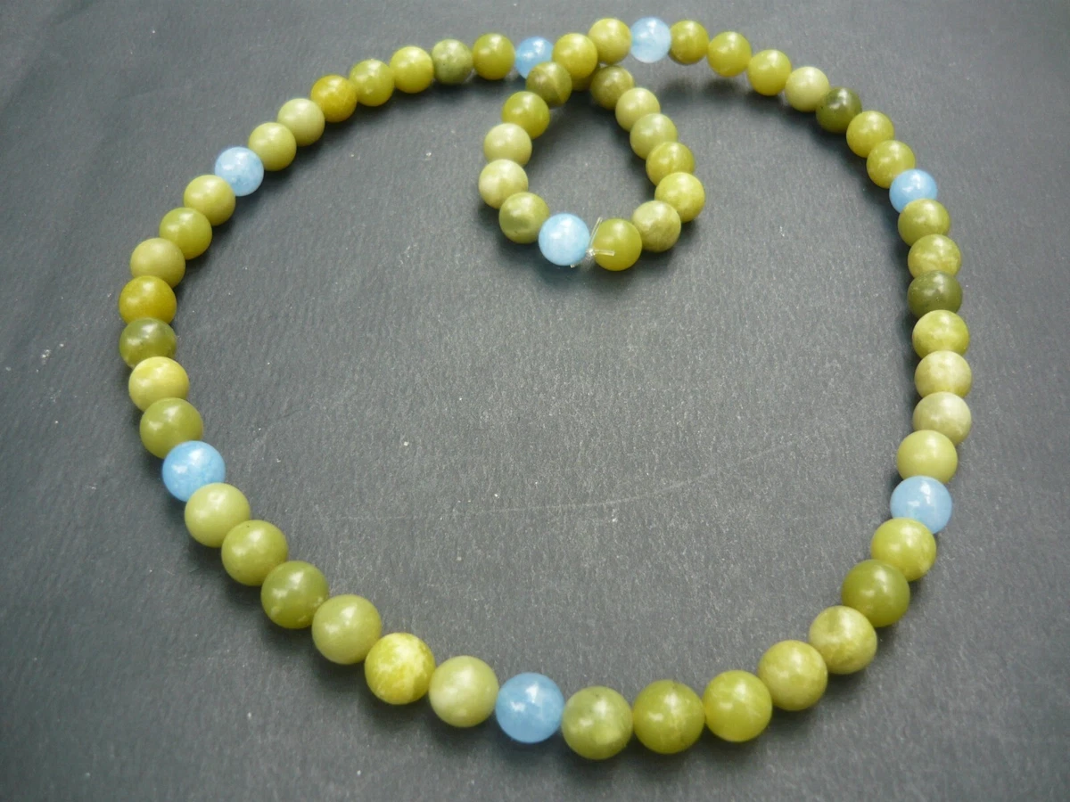 Collier Ancien Et élégant En Perles De Jade Vert - Bijou Vintage Ethnique