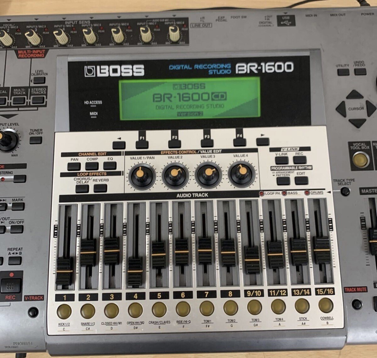BOSS BR-1600CD Digital Multi Track Recorder Silver Very Good