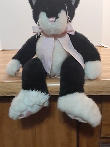 VTG Rare First & Main “KAZ" Black&White Tuxedo Cat Plush Stuffed Animal 14” 3375