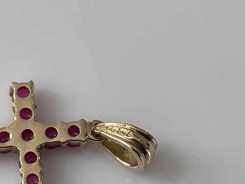 Ruby Cross Pendant 9ct Gold Ruby Cross Pendant Yellow Gold Cross Pendant - 第 10/13 張圖片