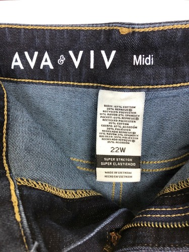 Ava & Viv Midi Cuffed Stretch Denim Jean Shorts Womens Plus Size 22W Dark Wash - Picture 6 of 7