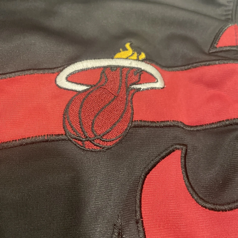 Miami Heat NBA UNK Men's Size Large Full Zip Warm-Up-Vintage 🔥 🔥 - Image 4 of 4