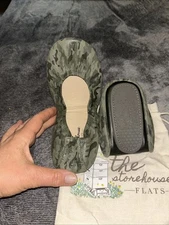 The Storehouse Flats  Folding Camo   Sz 7