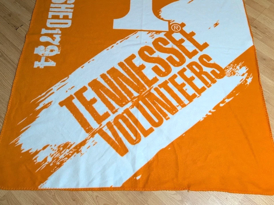 Cobertor Tennessee Volunteers Northwest 60" x 49" sensação de lã - Imagem 3 de 4