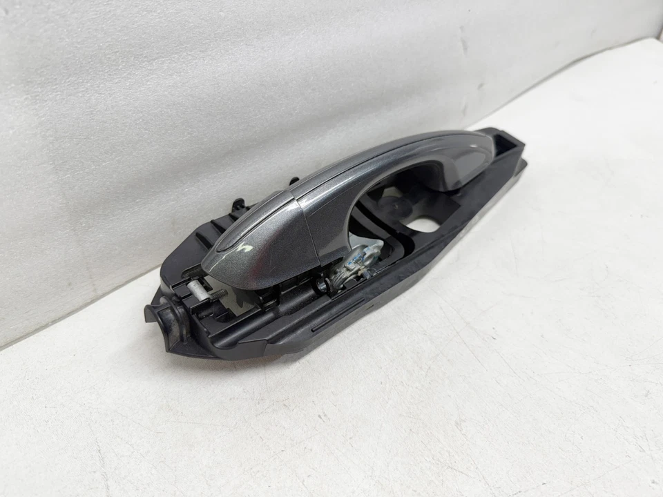 N50943 2013-2016 Ford Fusion Rear Exterior Door Handle w/ Frame Driver Side OEM - Image 2 of 4