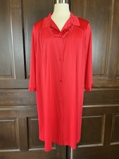 Vanity Fair Red Button Front Nylon Robe 3/4 Sleeve Collar Pocket Size L/42