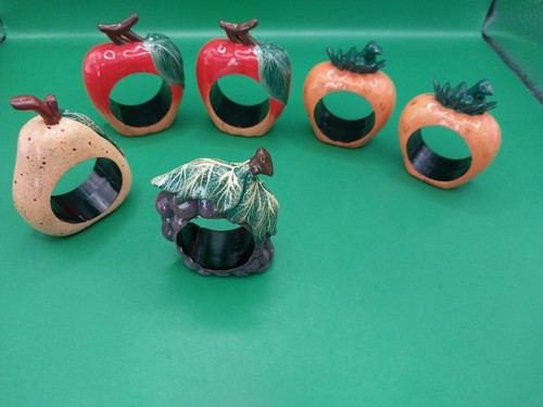 Vintage (6) Wooden Fruit Napkin Rings Yellow, Apple Pear Grape - Picture 7 of 15