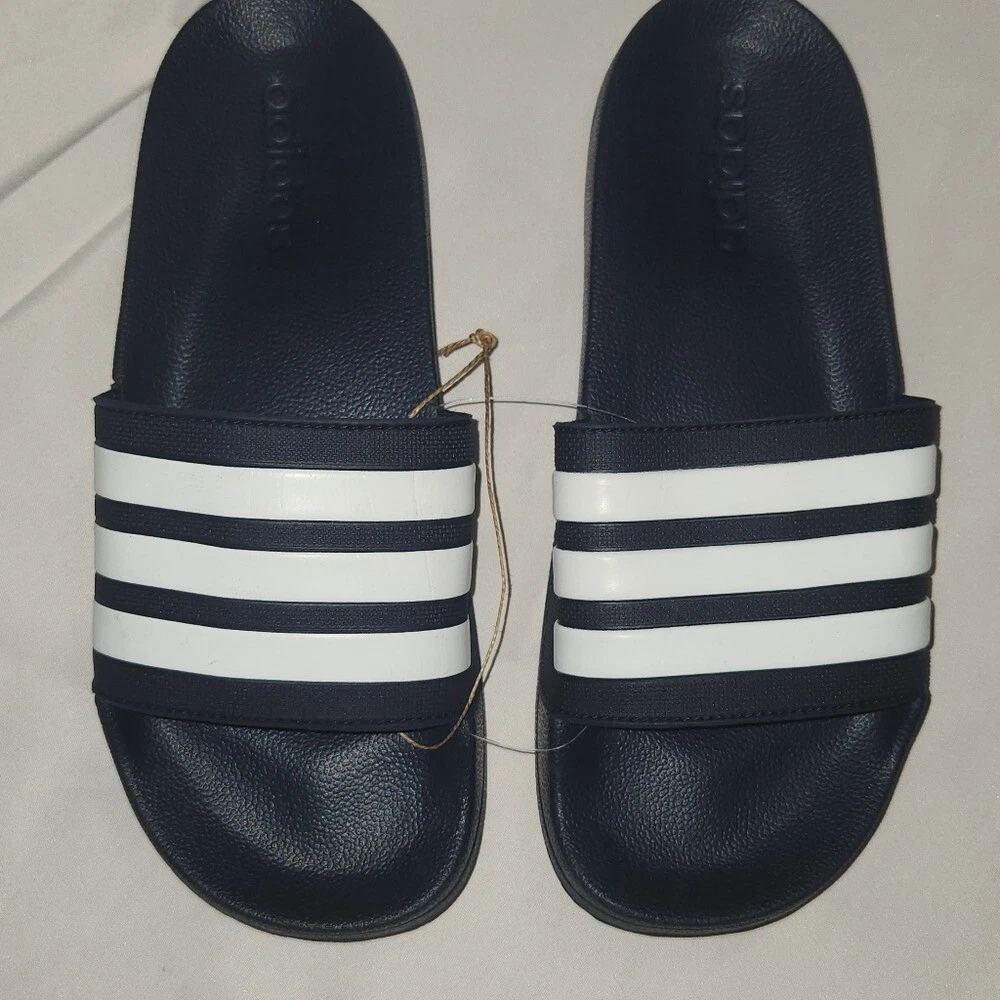 Scivoli doccia Adidas nuovi senza etichette Adilette blu unisex taglia 9