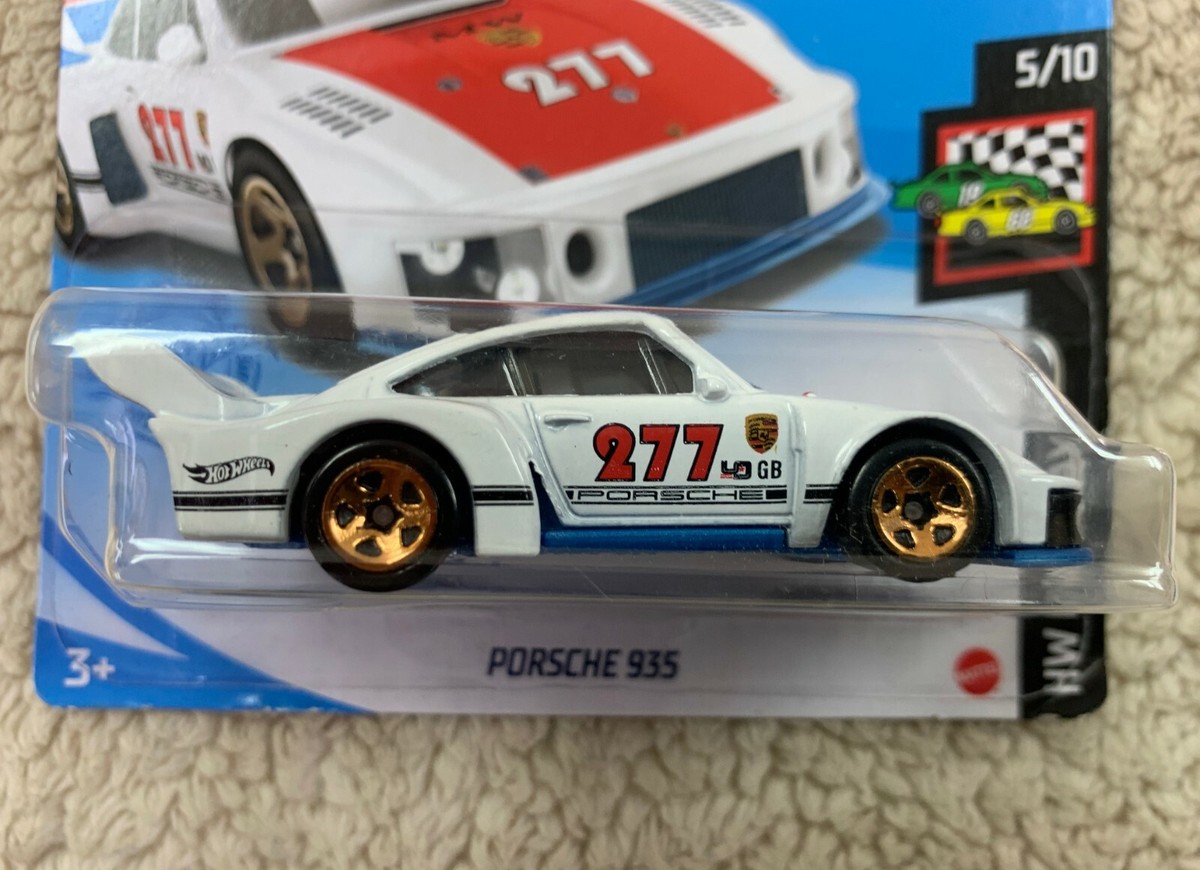 【マッドホイール】世界一わるいミニカーPorsche 935 マッドホイール】世界一わるいミニカーPorsche 935 ミニカー