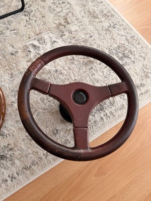 Momo Type C38 ROT LEDER