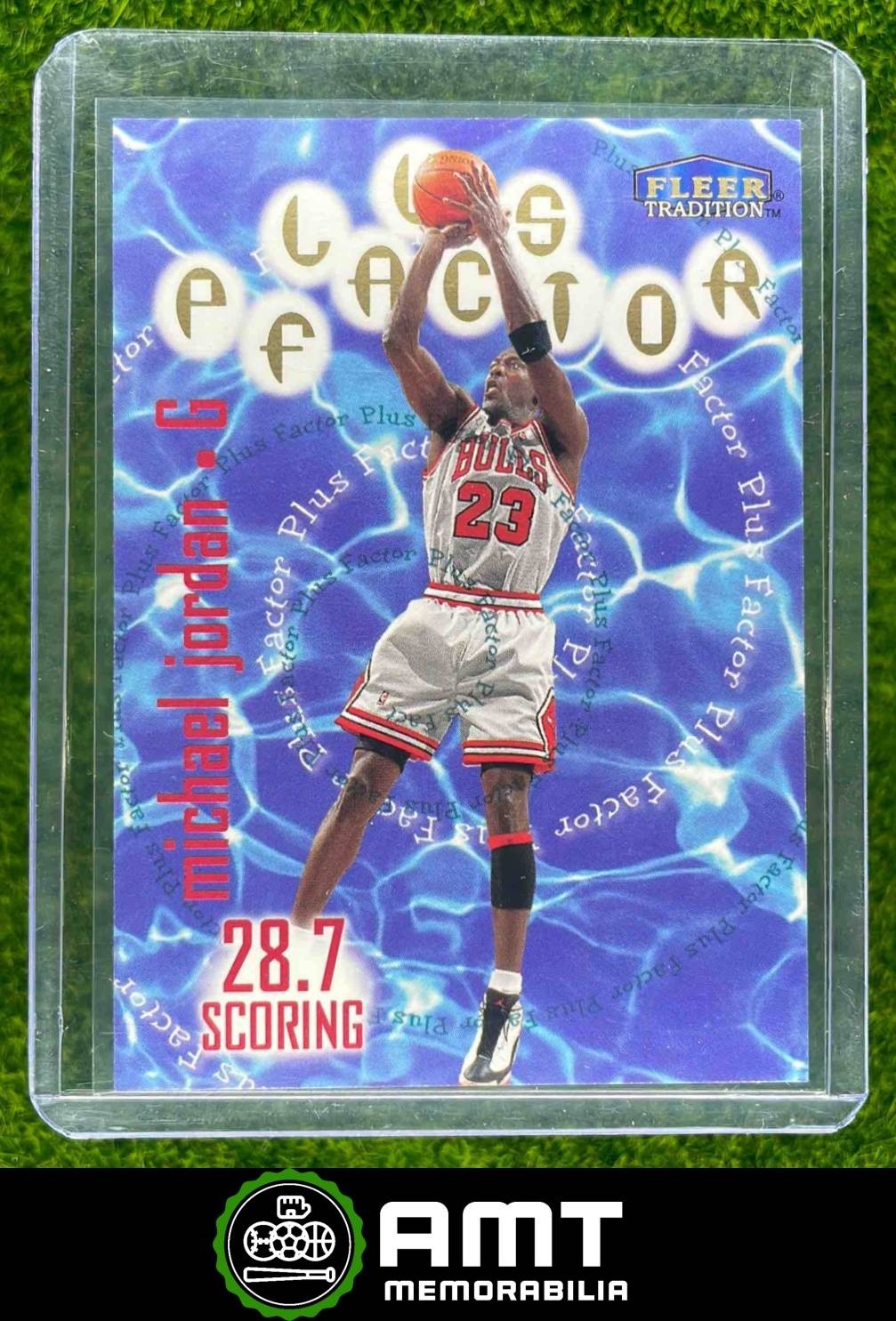 Michael Jordan 1998-99 Fleer Tradition Chicago Bulls #142 Plus Factor