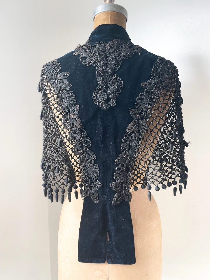 Antiguo manto victoriano de terciopelo azul marino de 1800 gótico romántico histórico XS Foto 3 de 4