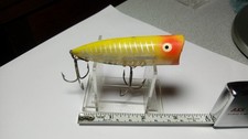 HEDDON, VINTAGE, AÑOS 60-70, "CHUGGER SPOOK" 3", XRV, ORILLA AMARILLA/TRANSLÚCIDO, JUSTO