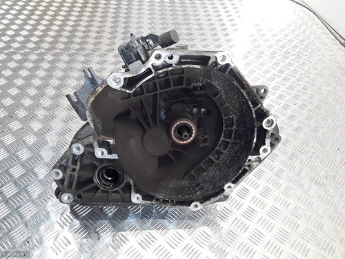 2010 OPEL MERIVA B GETRIEBE 5 GANG BENZIN SCHALTER 1400PETROL 55565177 - Bild 2 von 6