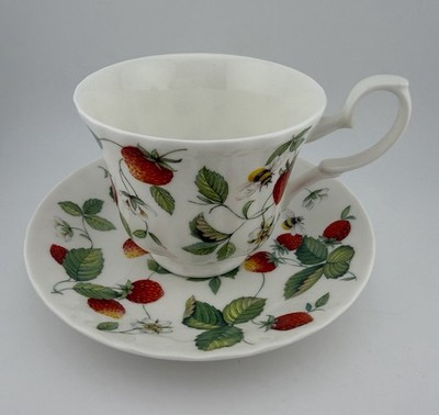 Roy Kirkham England Bone China Alpine Strawberry Teacup & Saucer