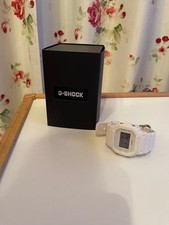 Pre-Owned Casio G-SHOCK DW-5600WW-7JF White Digital Watch