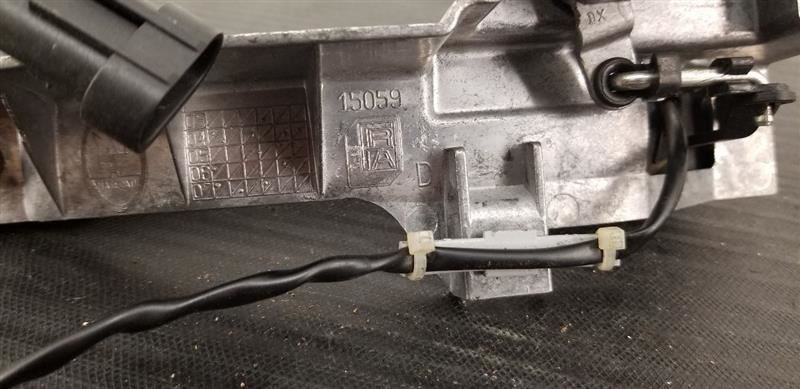Maserati Quattroporte 2003-2012 RIGHT Exterior door handle P/N 69287600