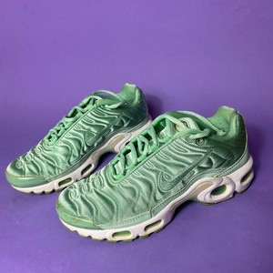 nike tn mint green