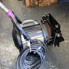 Mole/arri 2k 8 Inch Fresnel With Bar door