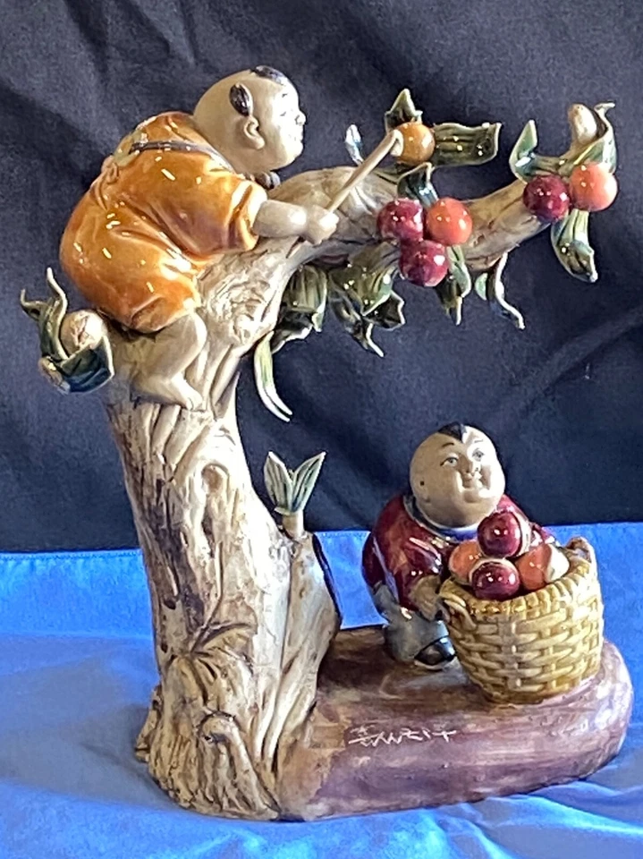 Old Chinese Shiwan Porcelain Tree Tongzi Boys Pick Cherry Coin Statue Estate - Image 4 of 4