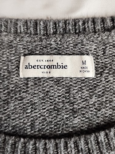 Abercrombie Girls Medium Intarsia Kitten Cat Grey Santa Christmas Sweater - Picture 5 of 6