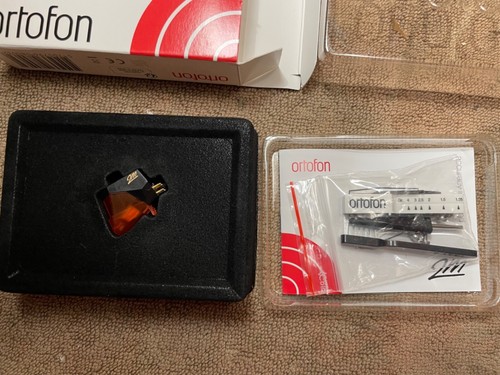 Cellule Ortofon 2m Bronze pour platine vinyle , excellent état , comme neuve