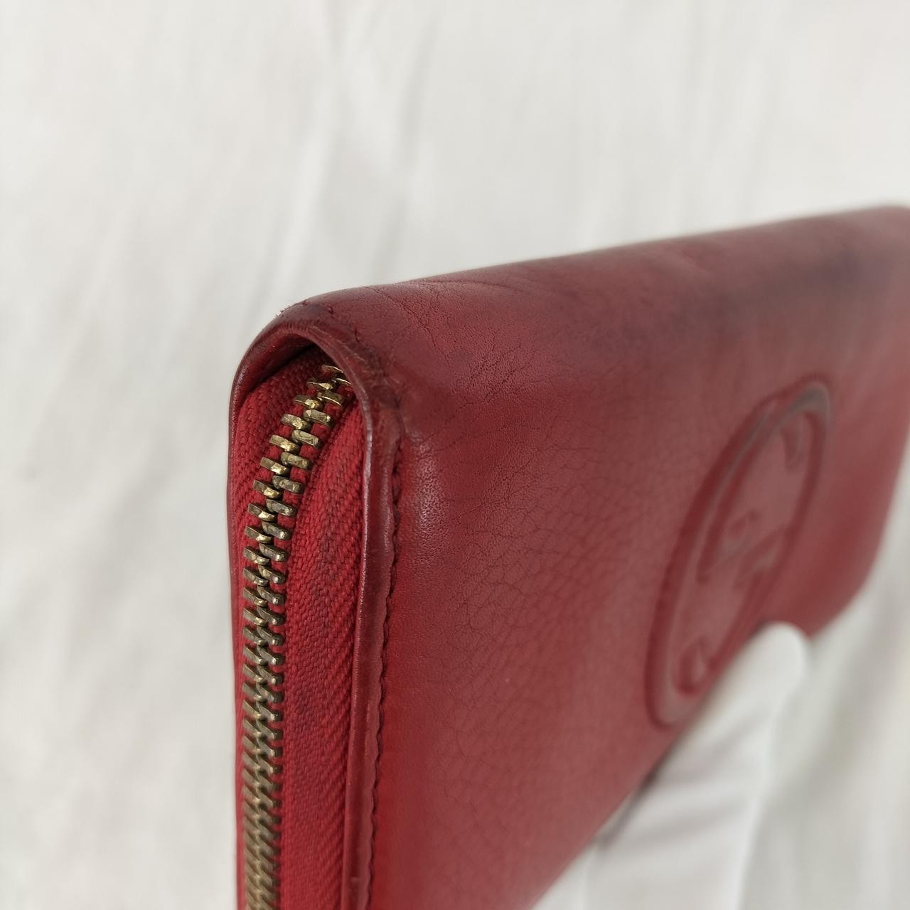 GUCCI Authentic Soho Interlocking G Round Zipper … - image 4