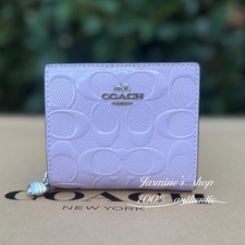 NWT COACH Snap Wallet In Signature Leather With Heart Charm CDF21 light Violet