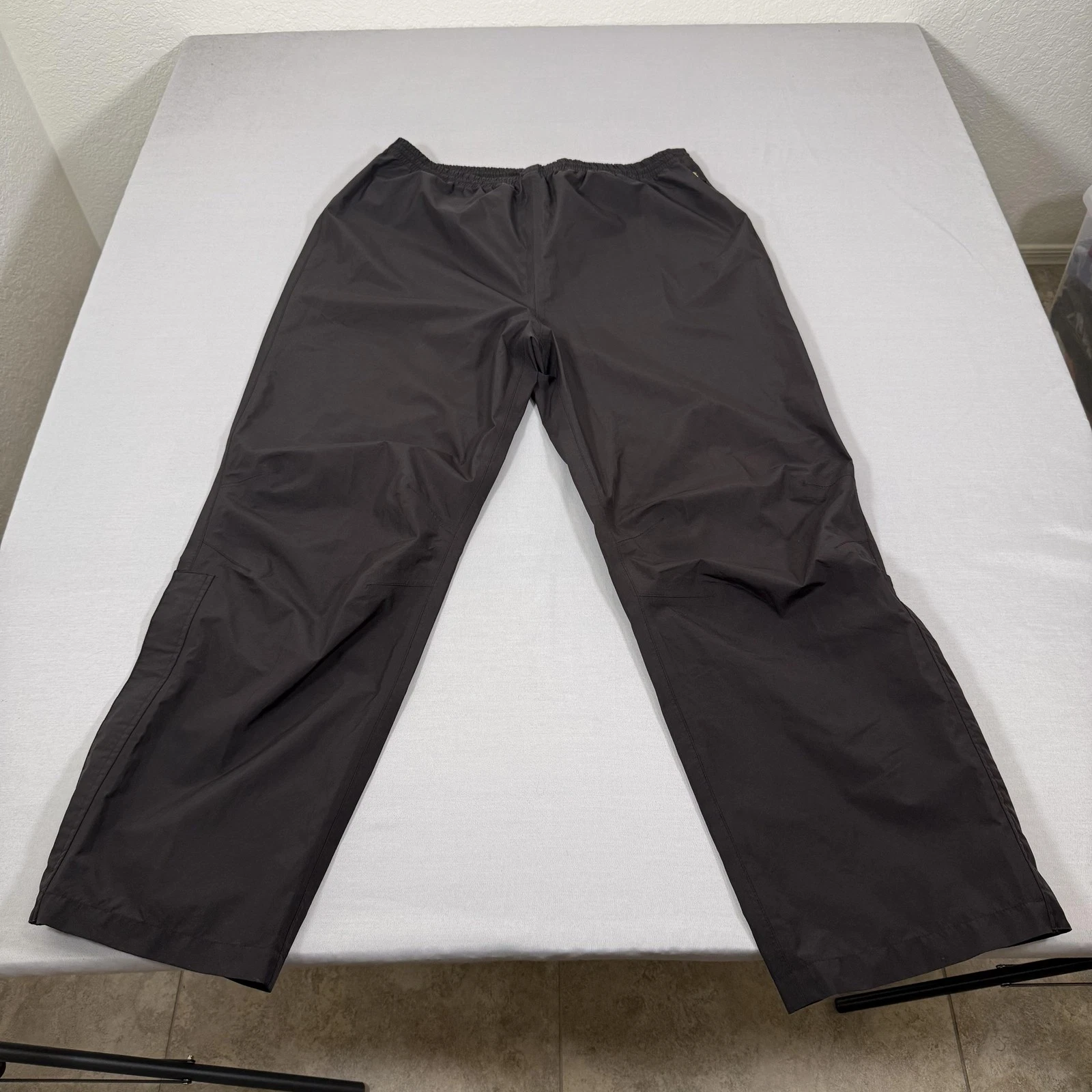 Bass Pro Shops Pants Mens XL Black Goretex Paclite Rain Waterproof Fish Fishing
Opens in a new windo