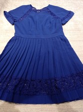 DESIGN Dress Size 12   lace A line flattering fit n flare  party  Holiday tp104'