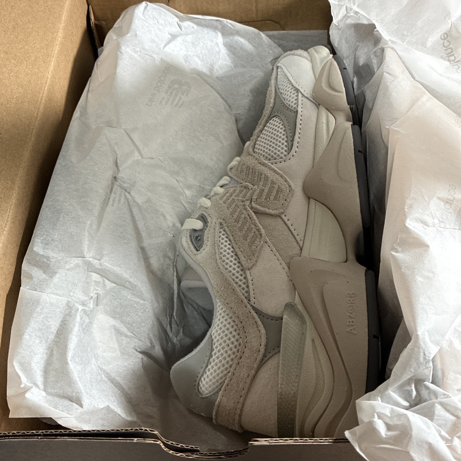 New Balance Unisex 9060 Color: Grey Grey Size: Men’s 5.5 Women’s 7 ...