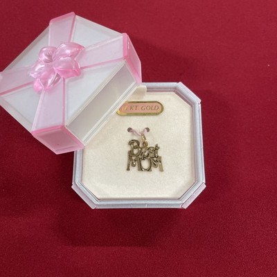 14k Yellow Gold Jacmel Dainty Best Mom Charm Pendant W/ Box 
