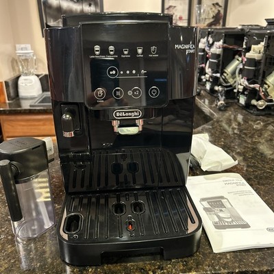 DeLonghi ECAM22080B Coffee Machine Magnifica Start Espresso Seller Reconditioned
