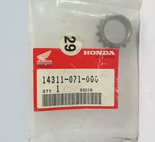 HONDA # 14311-071-000  ATC90 ATC110 ATC125 CT110 TRX125 TIMING SPROCKET 15T NOS